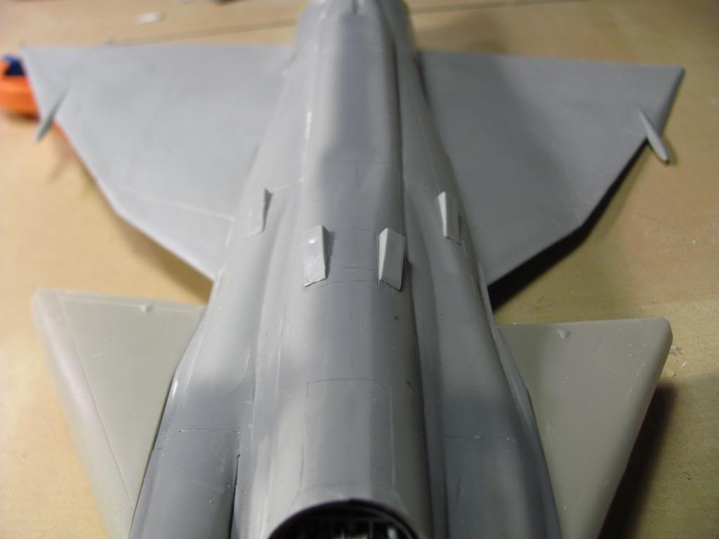 AJ37 Attackviggen, 1/48 Airfix (Esci) - Sida 9 IMG_4499