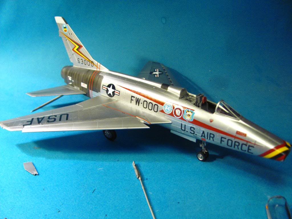 F-100D Super Sabre, 1/48 Trumpeter - Sida 9 IMG_3686