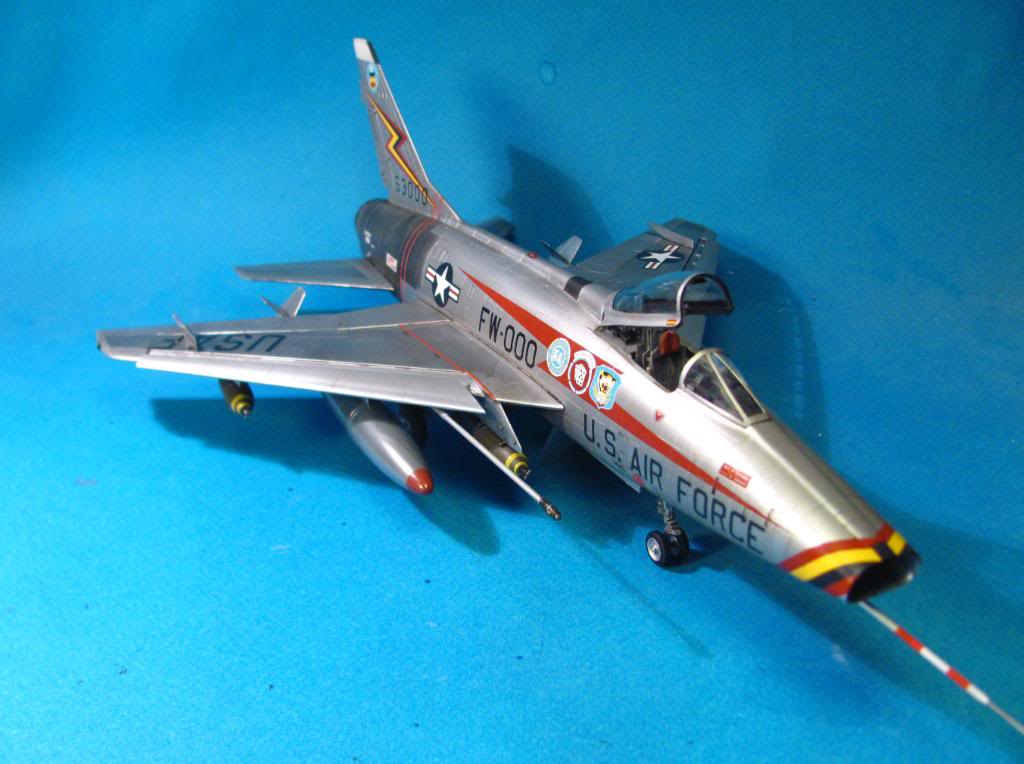 F-100D Super Sabre, 1/48 Trumpeter - Sida 9 IMG_3707