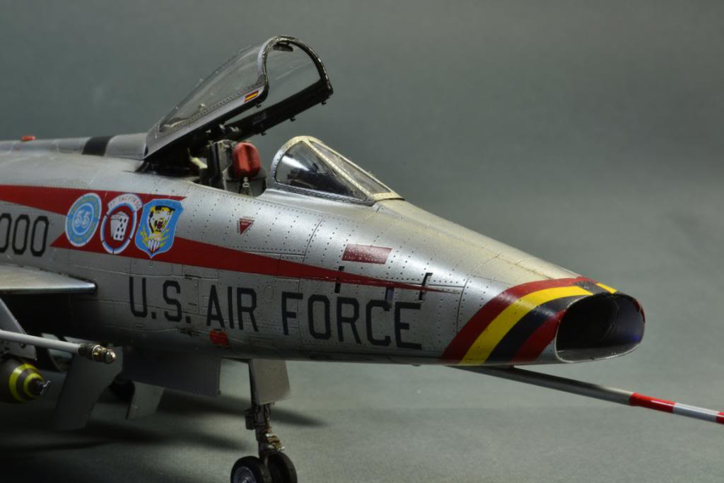 F-100D Super Sabre, 1/48 Trumpeter med Aires godis DSC_2679