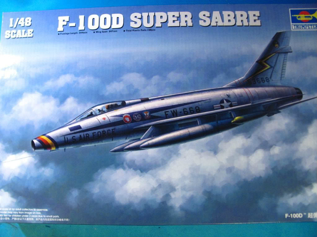 F-100D Super Sabre, 1/48 Trumpeter IMG_3195