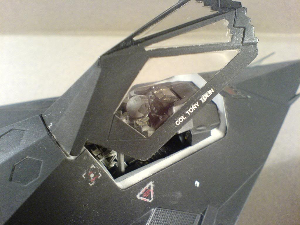 Tamyia F-117A  Nighthawk i 1/48 DSC01674