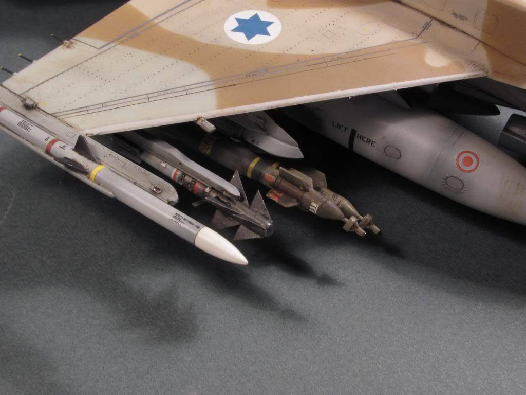 HAsegawa + IsraCast F-16I Sufa i 1/48 IMG_0328