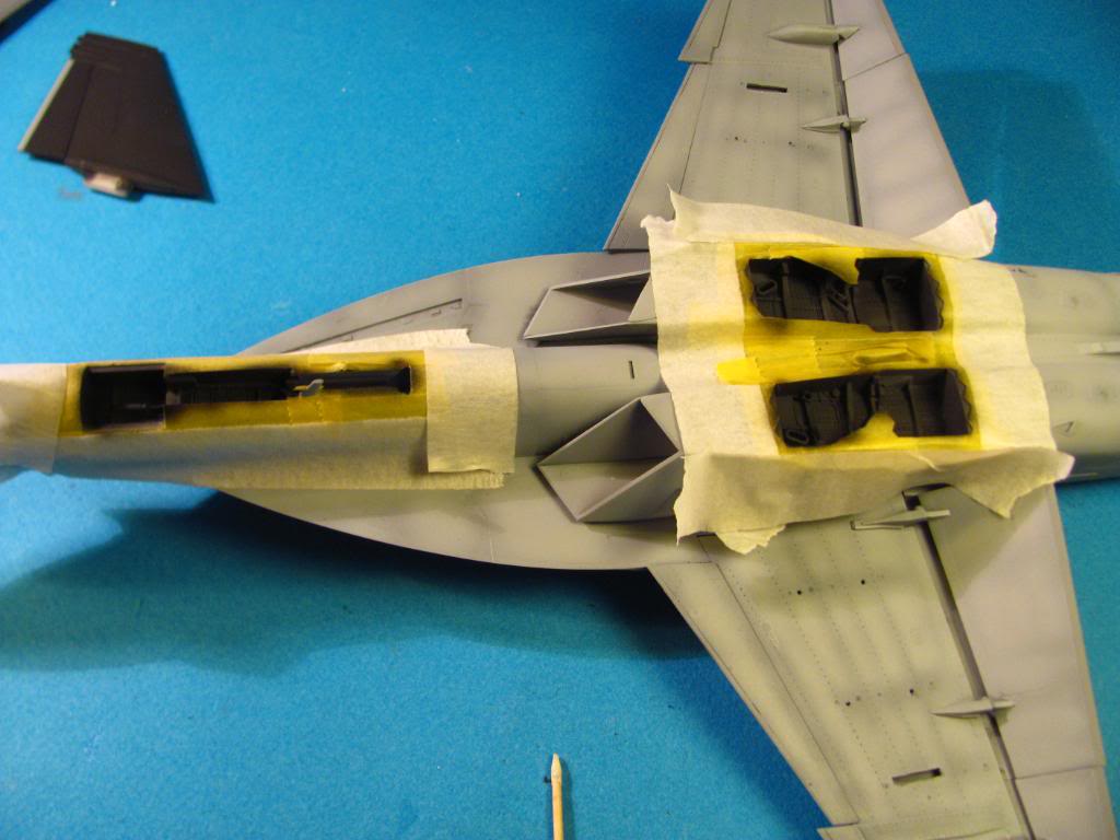 F-18F Super Hornet,  Hasegawa 1/48 - Sida 6 IMG_3009