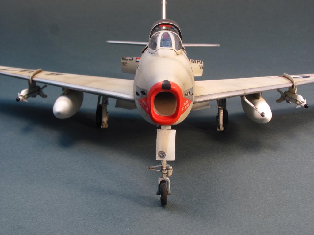 FJ-4B Fury, 1/48 Hobby bosse IMG_0968