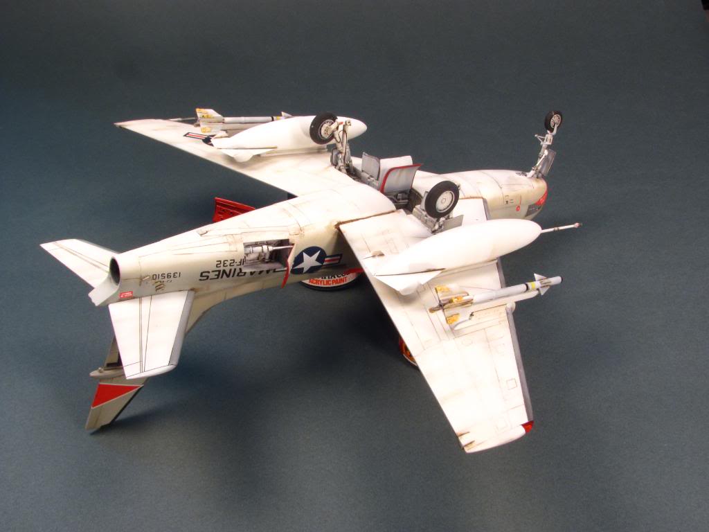 FJ-4B Fury, 1/48 Hobby bosse IMG_0987