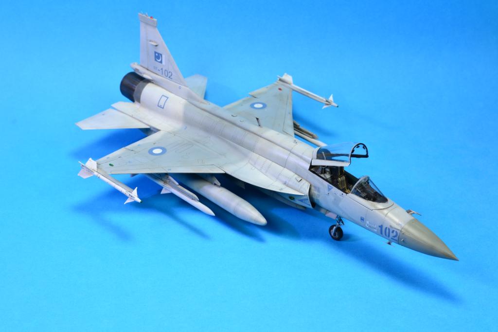 JF-17 Thunder, Trumpeter 1/48 DSC_1266