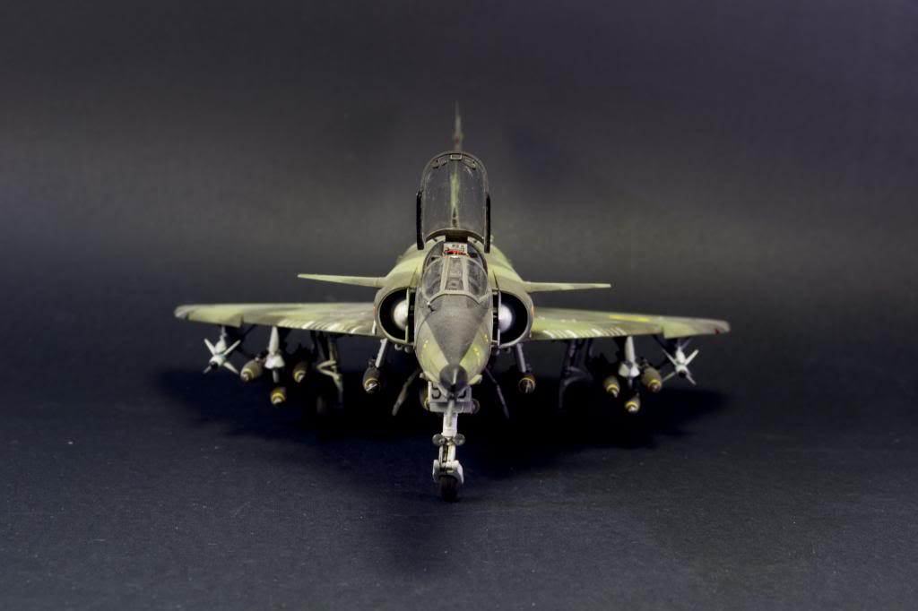 Kfir showdown, AMK mot Kinetic i 1/48 DSC_7820_zps57e106b8