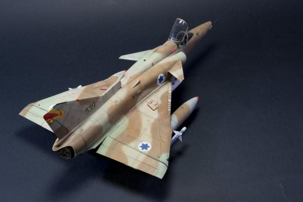 Kfir showdown, AMK mot Kinetic i 1/48 DSC_7889_zps54180081