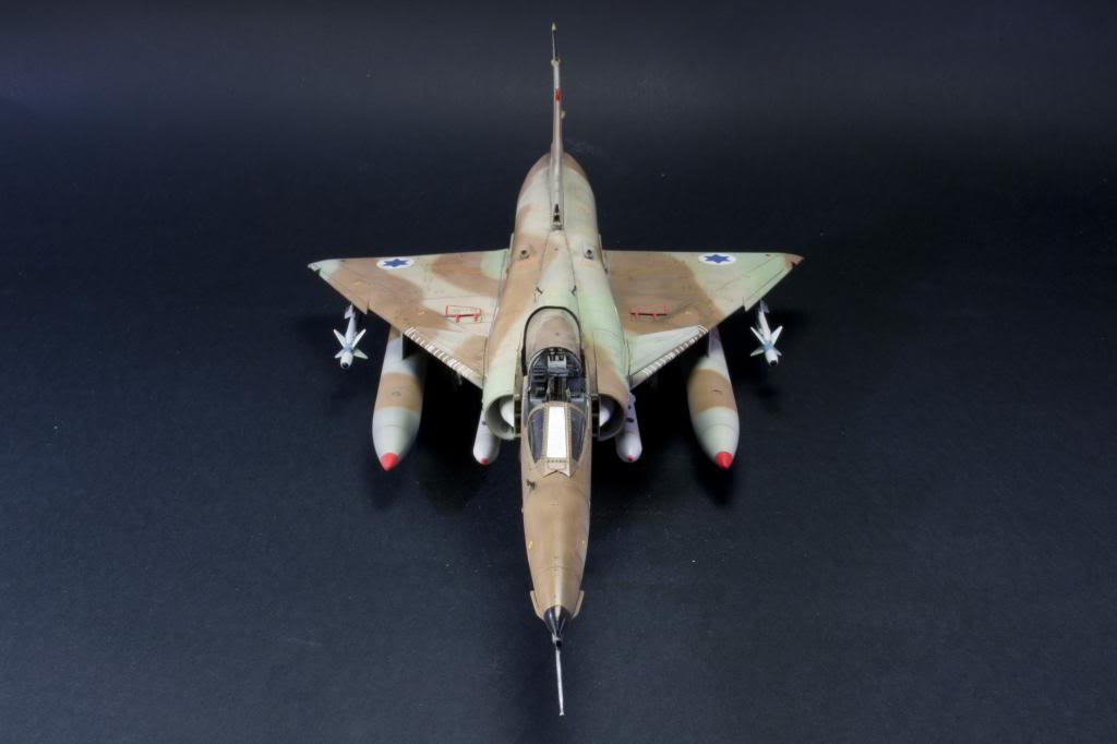 Kfir showdown, AMK mot Kinetic i 1/48 DSC_7901_zpsff8c2bfe