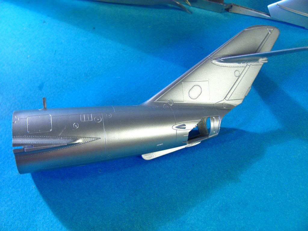 MiG-17PF Fresco, 1/48 Hobby Boss - Sida 2 IMG_3162