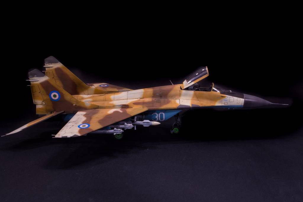 MiG-29 9-13 Fulcrum C, GWH 1/48 DSC_3340_zps33qsuity