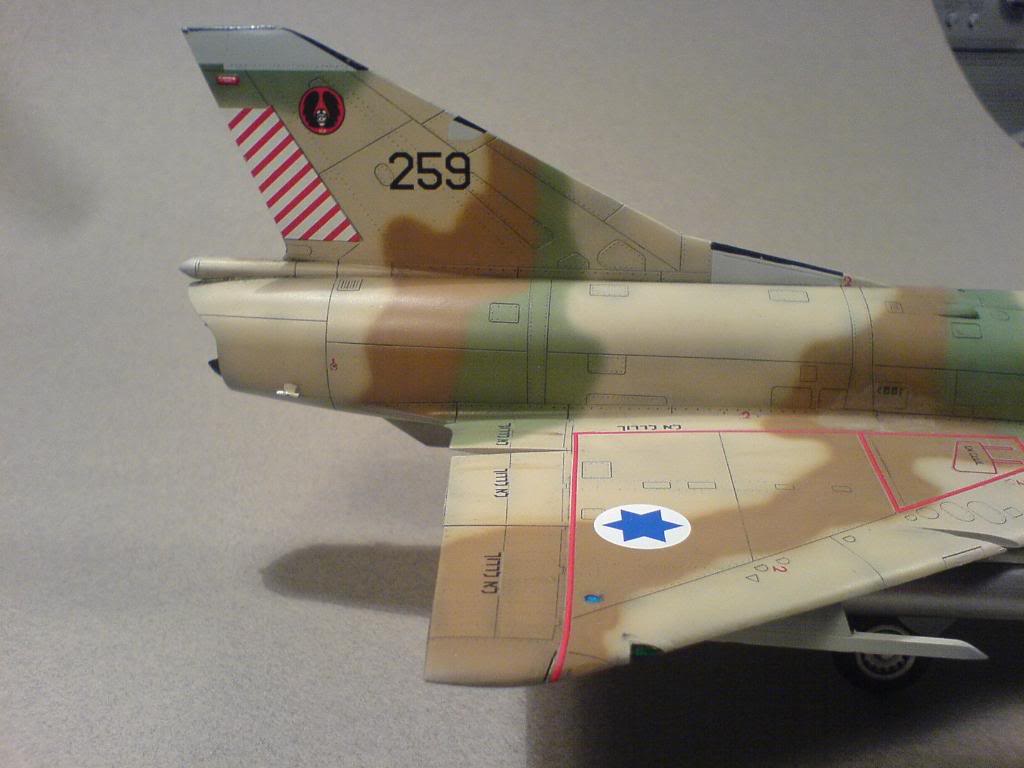 Italeri Fiat Cr 42 1/48 - Sida 2 DSC01425