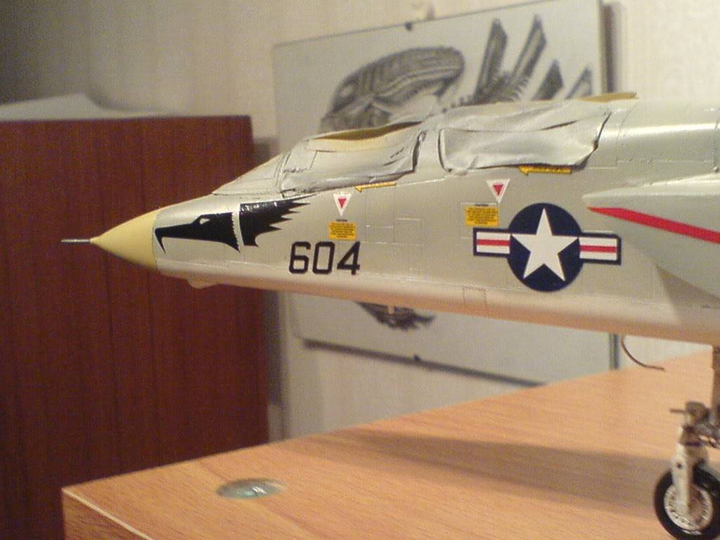 Trumpeter RA-5C Vigilante - Sida 4 DSC01169