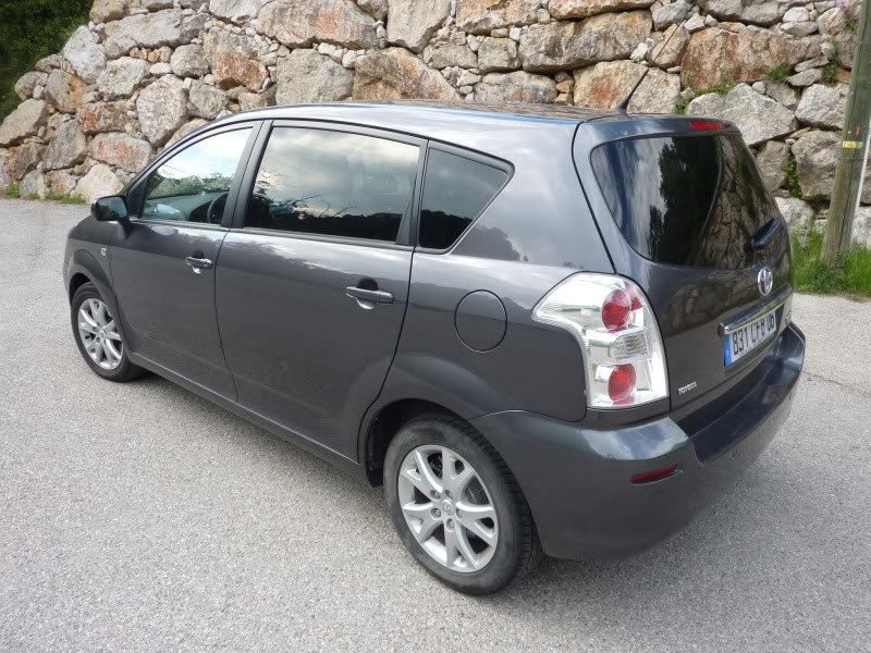 ??19/07 [A vendre] Verso 136 D4D 2009 Limited Edition 5Pl 25000km / 17900€ P1030606