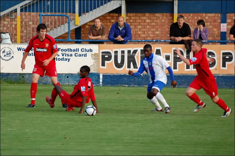 Worcester City FC vs Basingstoke Town FC Basingstoke170809001