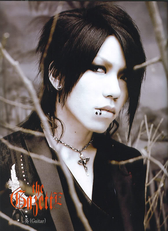 Profile The Gazette 008