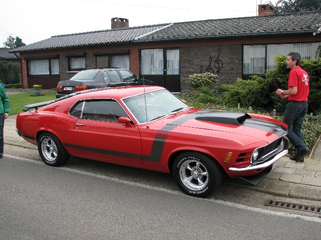 mustang - Sortie Belge : Mustang Garage 2009 090412045650x487