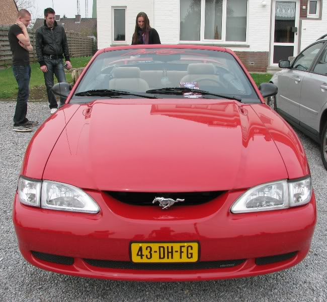 mustang - Sortie Belge : Mustang Garage 2009 090412054650x599