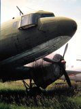 L'Histoire du DC-3 Le C-47 militaire Th_0811111003519x700
