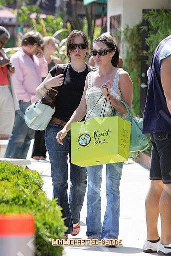 algunas fotos de shannen dohertY - Página 3 Hsshop4