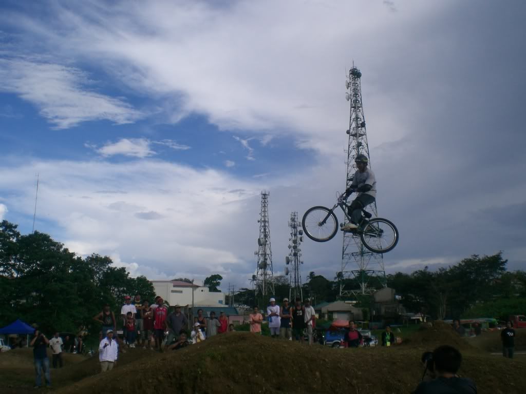 Trancend TAgaytay Extreme. DirtJump Pics CIMG8457