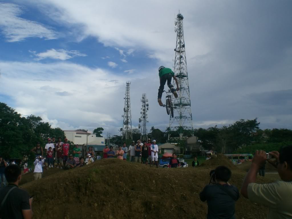 Trancend TAgaytay Extreme. DirtJump Pics CIMG8459