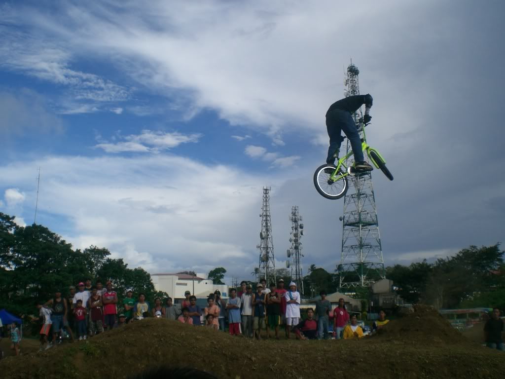 Trancend TAgaytay Extreme. DirtJump Pics CIMG8460