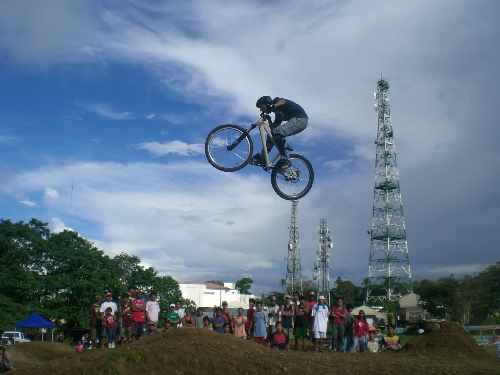 Trancend TAgaytay Extreme. DirtJump Pics CIMG8461