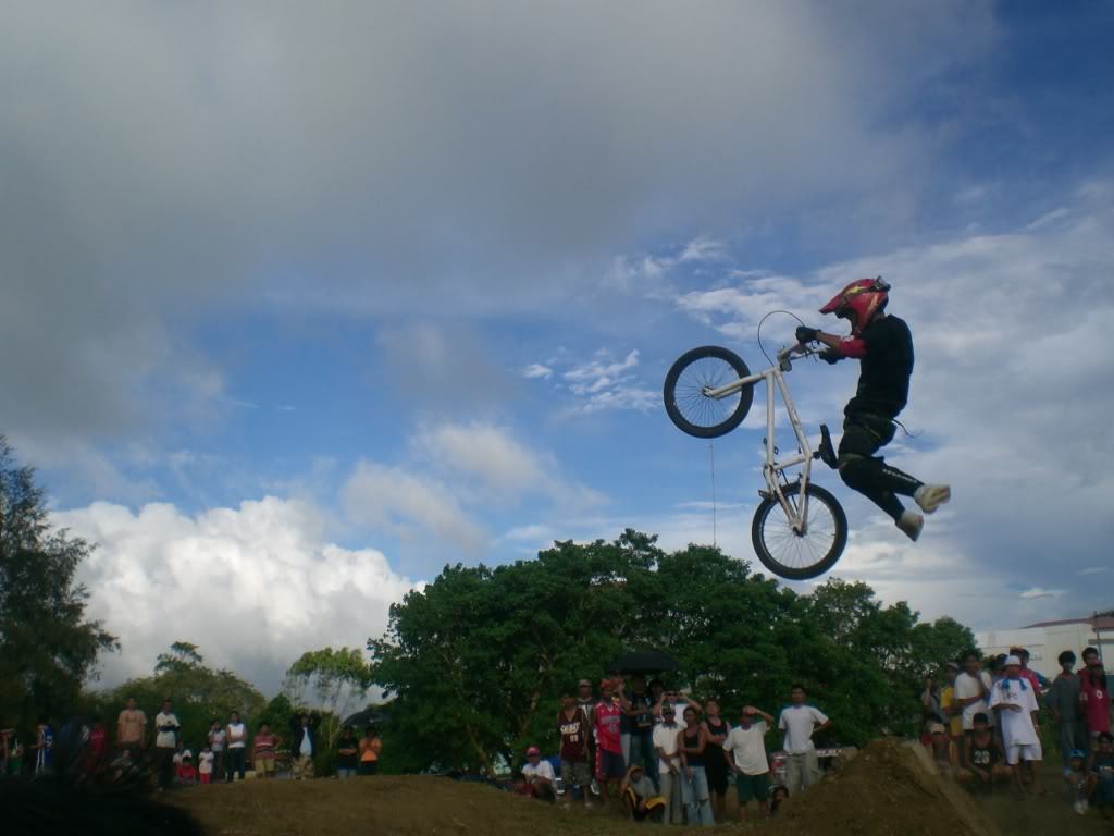 Trancend TAgaytay Extreme. DirtJump Pics CIMG8476