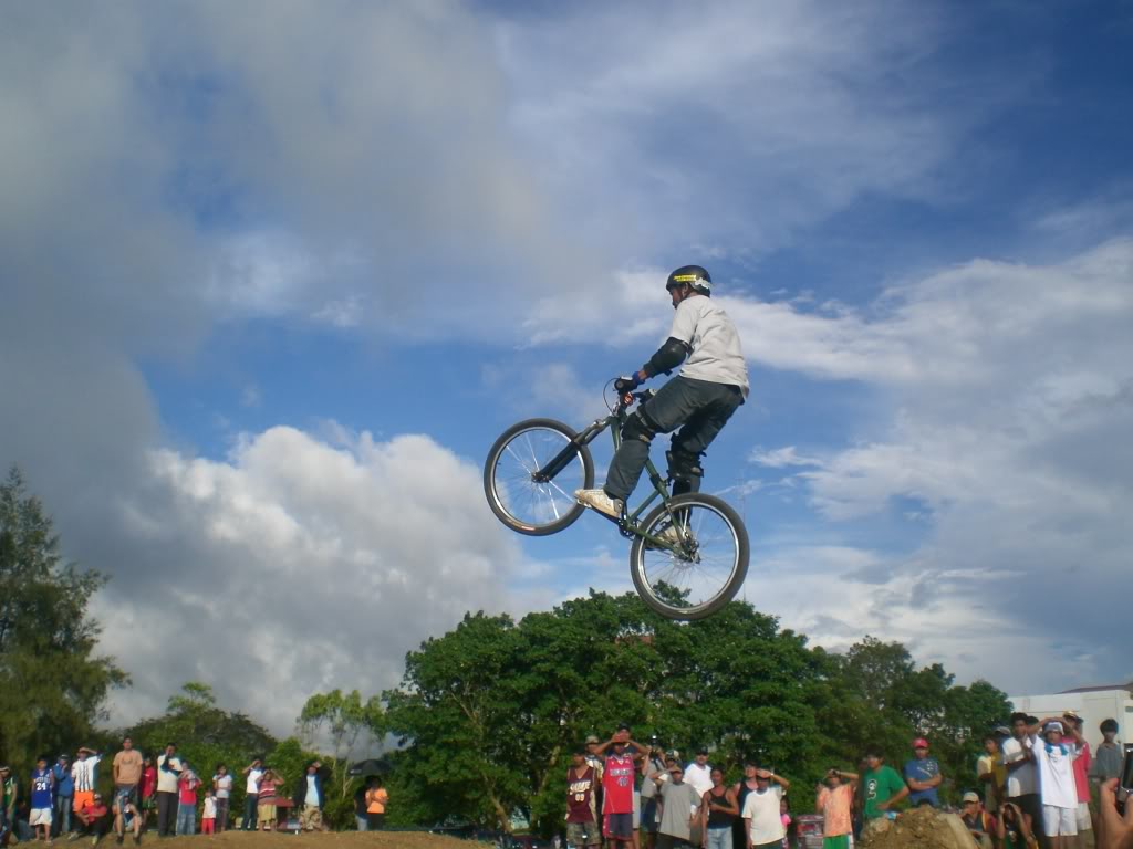 Trancend TAgaytay Extreme. DirtJump Pics CIMG8480