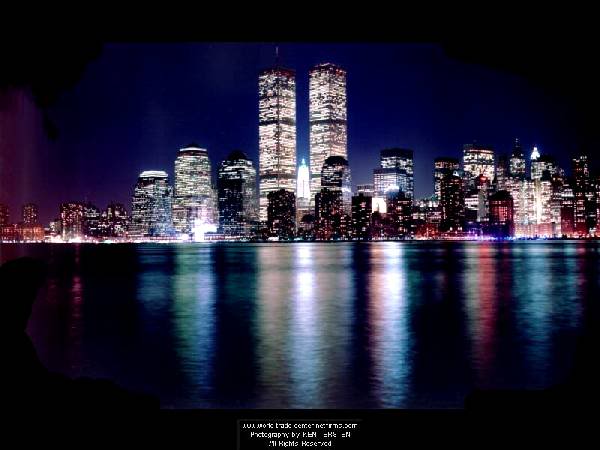 LENSA: Tragedi Menara Kembar World Trade Center. Sebuah Konspirasi? 01-wtc-before-02-600