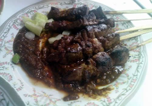 KULINER: Sate Apa Saja Pernah Anda Cicipi Dan Sate Mana Yang Terlezat Atau Tergurih Sate-sapi-yogya-500x350