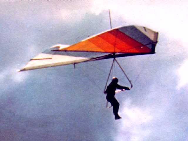 SPORT: Hang-Gliding Alias Gantoling Hang-glider-05-0-640x480