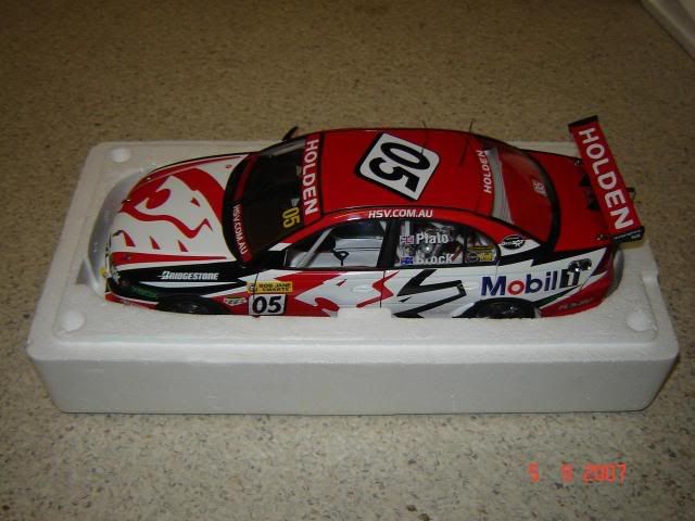 1:18 Peter Brock's 2004 32nd Year Bathurst car 10