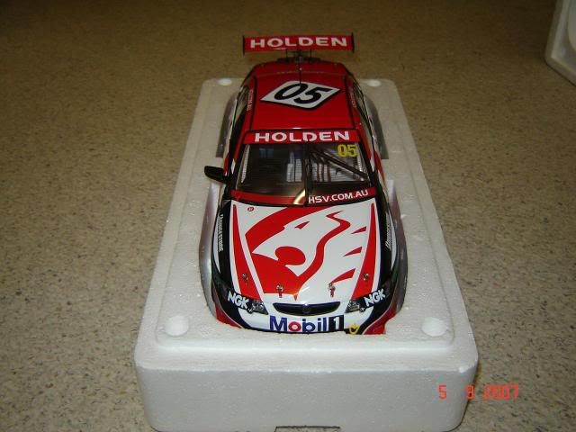 1:18 Peter Brock's 2004 32nd Year Bathurst car 11