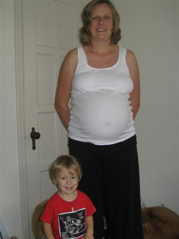 FROM BUMP TO BABY - bump pics!! - Page 37 IMG_3370Small