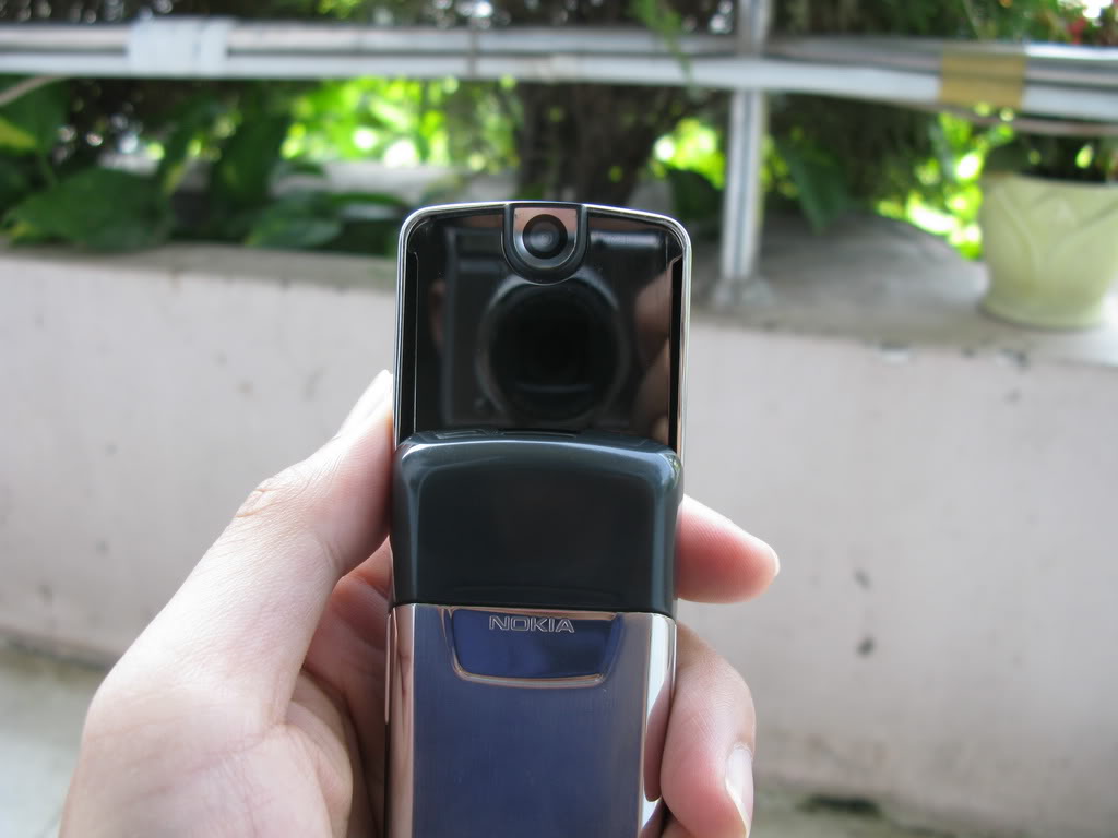 Kẹt tiền bán nokia 8800 mới keng còn nguyên tem giá cực sốc IMG_0816