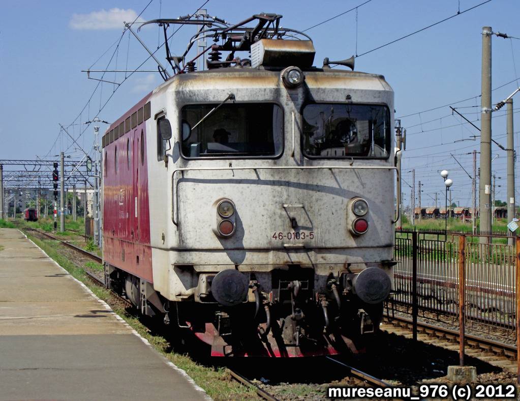 Locomotive clasa 46 - Pagina 59 DSCF5846