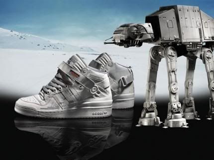 ces quoi vos chaussures - Page 2 Adidas-x-star-wars-L-1