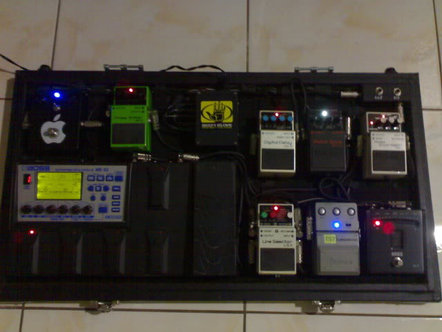 Post Your Guitar Pedalboards pictures here. - Page 2 Wawawewa741-1