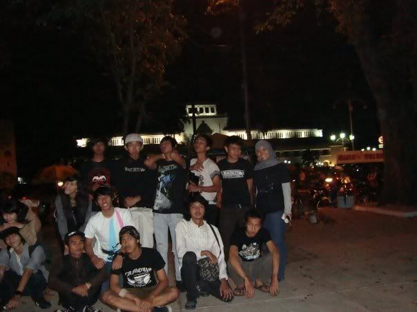 GATHERING #9 bandung (lagi) - Page 3 7523_1113501399089_1273549090_29567