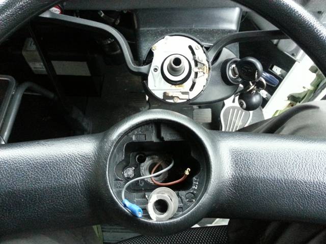 steering - MCJ Steering wheel fit 2012-12-26131843_zps2461dfd9