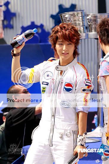 [21.05] Pepsi Party - Suju & Lee jun Ki & Huang Xiao Ming & Alan Luo.... U1326P28T3D2529091F346DT20090520102