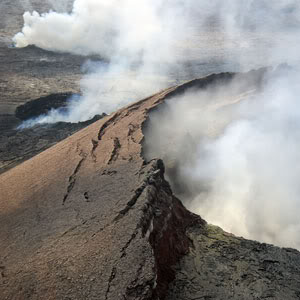 Scavenger Hunt! - Page 26 Hawaii-volcanoes-national-park