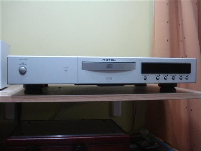 Rotel RCD-02 CD player (Used) - SOLD RotelRCD02Small