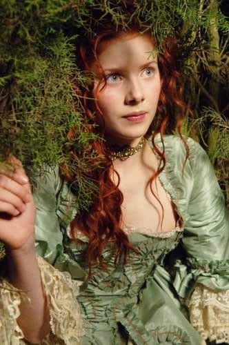 Ficha de la Princesa Seline de Constantinopla. RachelHurd-Wood-1