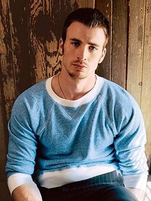 ¡Donde caben dos caben tres! Chris_evans