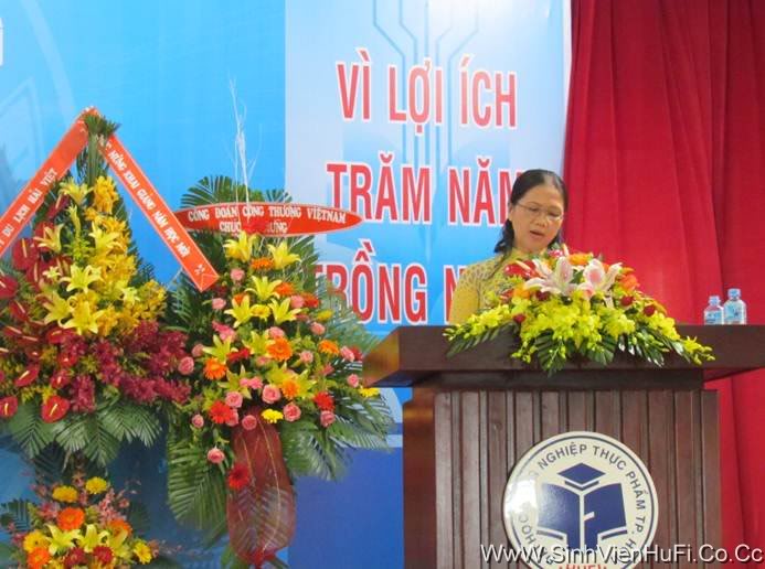 Hình ảnh khai giảng năm học 2011-2012 Image038