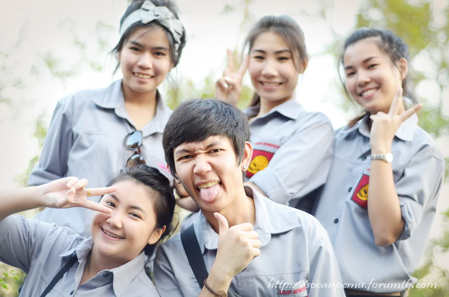 งานรับปริญญา Soc-Anp'50 - Page 2 Cong50_095